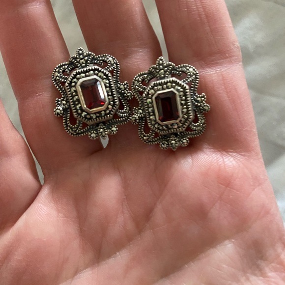 Vintage JUDITH JACK Sterling Silver Garnet Marcasite Earrings - Picture 5 of 5